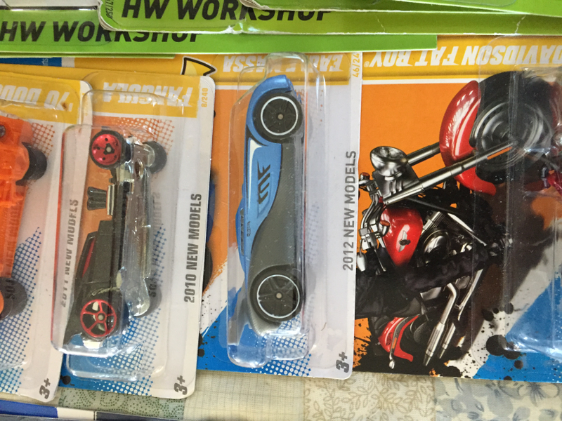 Illustration for article titled Enormous Die-Cast Collection - Box 54 - Energizer HW
